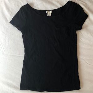 Cute plain black pocket tee!